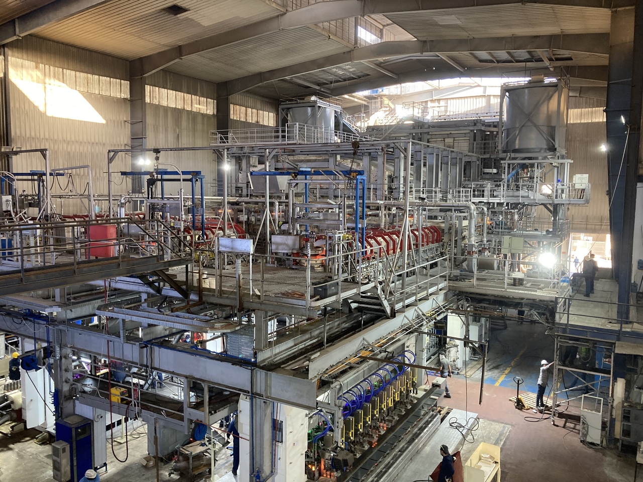 AMMAT GLASS COMBINING THE POWER OF 3 TO DELIVER A SUPERIOR SOLUTION